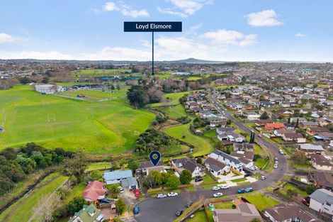 Photo of property in 1/54 De Quincey Terrace, Highland Park, Auckland, 2010