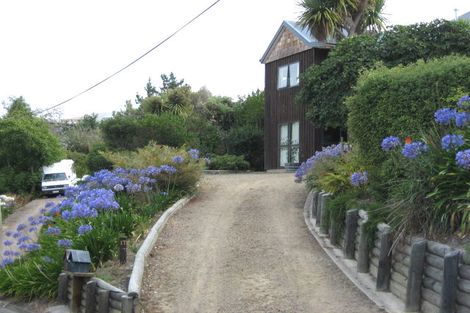 Photo of property in 17 Te Ra Crescent, Diamond Harbour, 8972