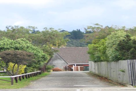 Photo of property in 23 Tapestry Grove, Silverstream, Upper Hutt, 5019