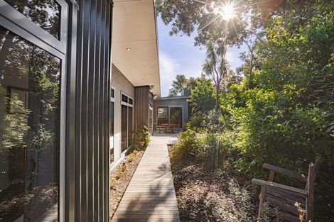 Photo of property in 49 Tennis Court Road, Raumati South, Paraparaumu, 5032