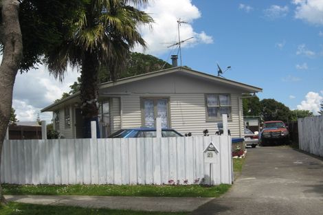 Photo of property in 21 Brentford Place, Manurewa, Auckland, 2102