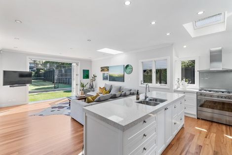 Photo of property in 16 Golf Road, Epsom, Auckland, 1023
