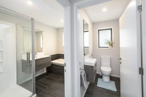 Photo of property in 474c High Street South, Carterton, 5713