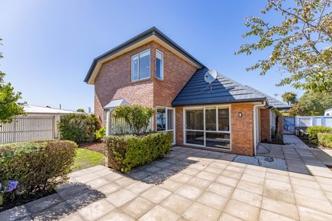 Photo of property in 70a Jervois Street, New Brighton, Christchurch, 8061