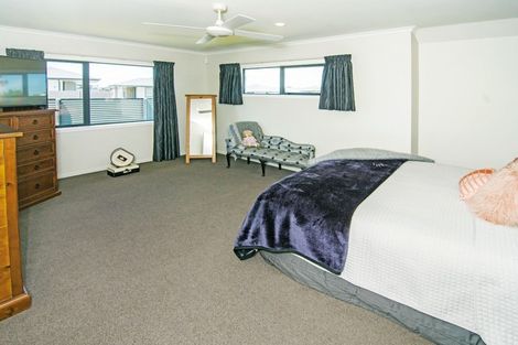 Photo of property in 11 Mervyn Brown Place, Solway, Masterton, 5810