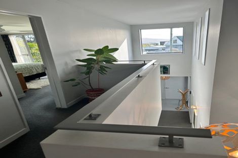 Photo of property in 7 Merani Street, Narrow Neck, Auckland, 0622