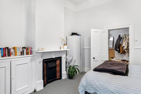 Photo of property in 2 Royal Terrace, Dunedin Central, Dunedin, 9016