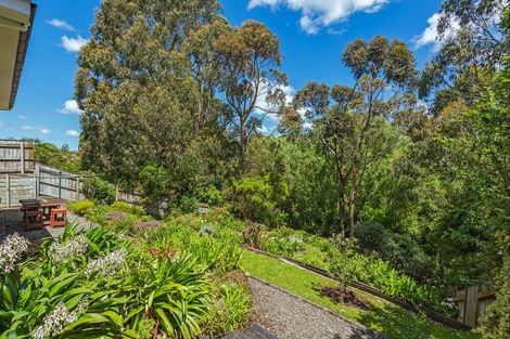 Photo of property in 60 Ruapehu Drive, Fitzherbert, Palmerston North, 4410