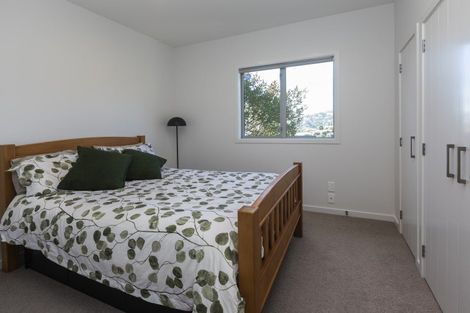 Photo of property in 2 Challenger Lane, Redcliffs, Christchurch, 8081