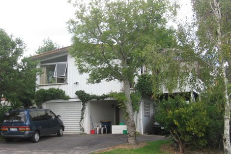 Photo of property in 6 The Grove, Titirangi, Auckland, 0604