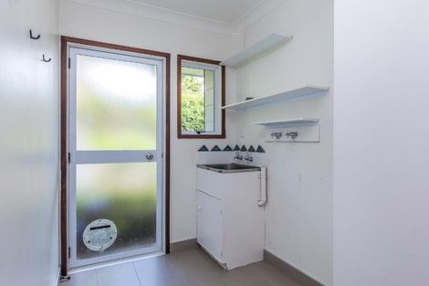 Photo of property in 13 Bellbird Rise, Murrays Bay, Auckland, 0630