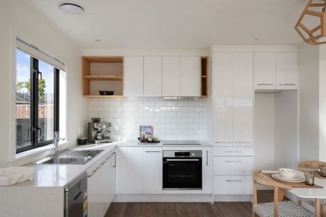 Photo of property in 74e Gibbons Street, Ebdentown, Upper Hutt, 5018