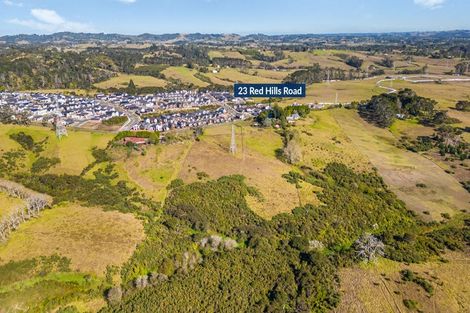 Photo of property in 23 Red Hills Road, Massey, Auckland, 0614