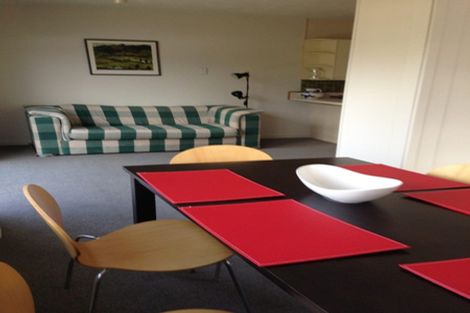 Photo of property in 212 Avonhead Road, Avonhead, Christchurch, 8042