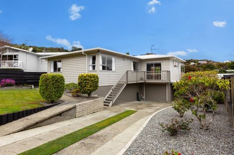 Photo of property in 4 Spey Place, Papakowhai, Porirua, 5024