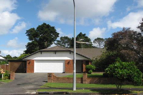 Photo of property in 21 Perotti Place, Conifer Grove, Takanini, 2112