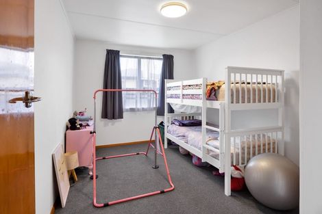 Photo of property in 3 Falstaff Street, Stratford, 4332