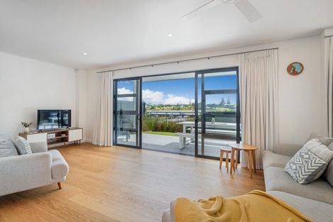 Photo of property in 15/6 The Marina, Tairua, 3508