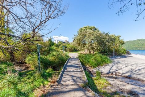 Photo of property in 63 Lisland Drive, Kinloch, Taupo, 3377