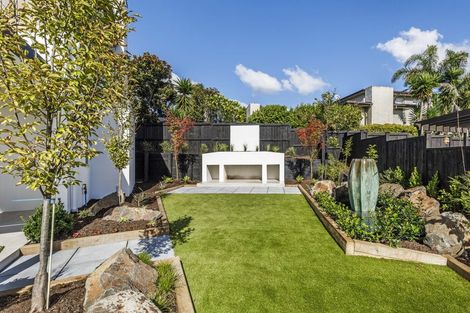 Photo of property in 11 Henry Blyth Lane, Greenhithe, Auckland, 0632