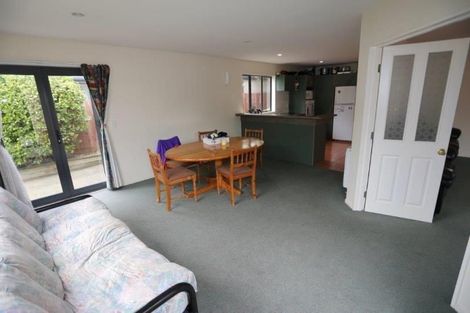 Photo of property in 107a Peverel Street, Riccarton, Christchurch, 8041