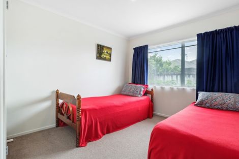 Photo of property in 83 Wiltshire Drive, Huntington, Hamilton, 3210