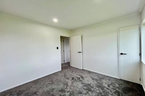 Photo of property in 8e Woburn Street, Mangere East, Auckland, 2024
