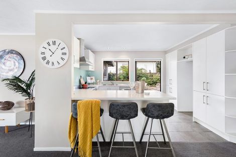 Photo of property in 1/322 Te Atatu Road, Te Atatu South, Auckland, 0610