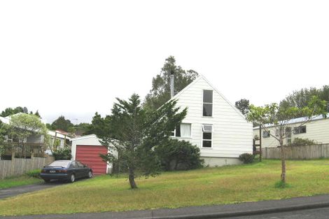 Photo of property in 5 Regency Place, Sunnynook, Auckland, 0632