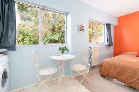 Photo of property in Capital Hill Apartments, 12/54 Hill Street, Thorndon, Wellington, 6011