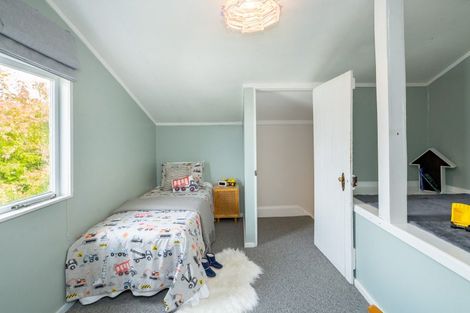 Photo of property in 35 Cambridge Terrace, Masterton, 5810