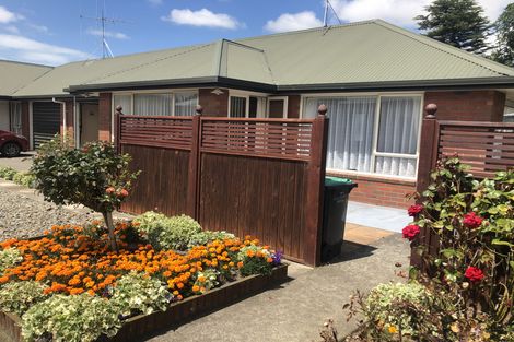 Photo of property in 2/4 Studholme Street, Temuka, 7920