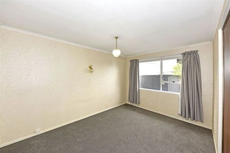 Photo of property in 2/2 Loreto Place, Hornby, Christchurch, 8042
