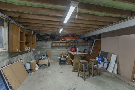 Photo of property in 12 Kowhai Grove, Raumati Beach, Paraparaumu, 5032