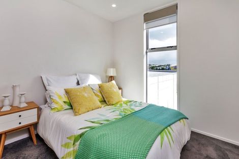 Photo of property in 15 Glenelg Road, Red Beach, 0932