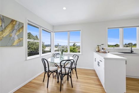 Photo of property in 109 Sandspit Road, Shelly Park, Auckland, 2014