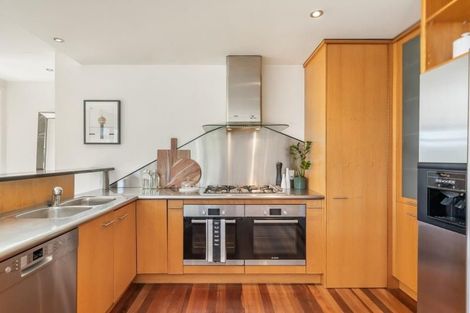 Photo of property in 87a Waterloo Road, Hutt Central, Lower Hutt, 5010