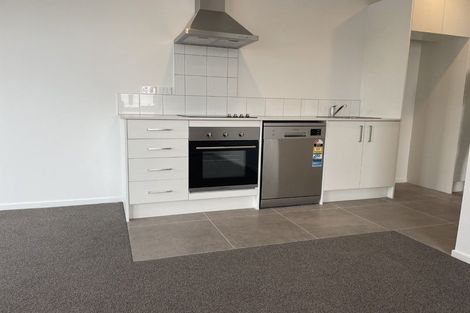 Photo of property in 110/28c Eileen Newey Place, Henderson, Auckland, 0612