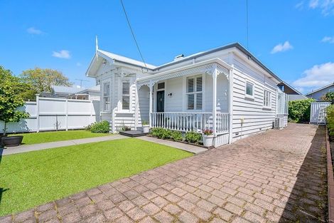 Photo of property in 49 Ohinerau Street, Remuera, Auckland, 1050