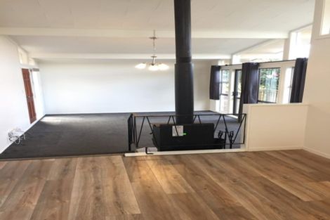 Photo of property in 351 Main Road, Huapai, Kumeu, 0810