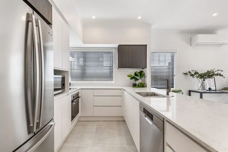 Photo of property in 11 Hiwi Rakau Rise, Westgate, Auckland, 0614