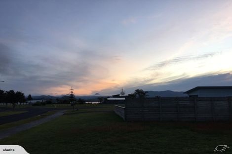 Photo of property in 114 Harbour Drive, Matarangi, Whitianga, 3592