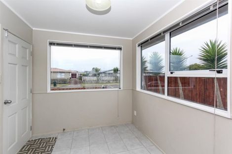 Photo of property in 6 Sole Avenue, Bell Block, New Plymouth, 4312