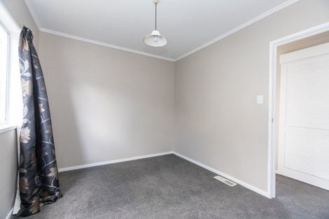 Photo of property in 28 Willoughby Street, Paeroa, 3600