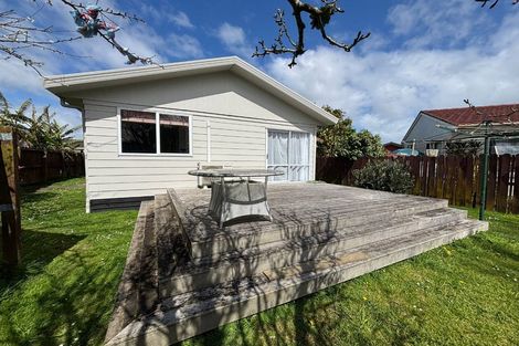 Photo of property in 1/36 Taitimu Drive, Weymouth, Auckland, 2103