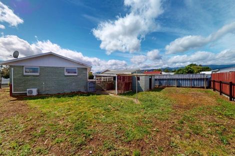 Photo of property in 4 Ross Street, Levin, 5510
