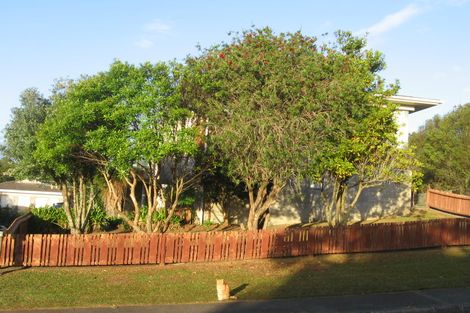 Photo of property in 1/22 Mannering Place, Hillcrest, Auckland, 0627