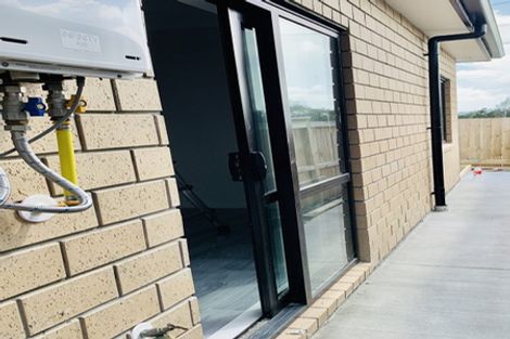 Photo of property in 98 Tir Conaill Avenue, Flat Bush, Auckland, 2019