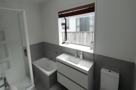 Photo of property in 25b Rotomahana Terrace, Remuera, Auckland, 1050