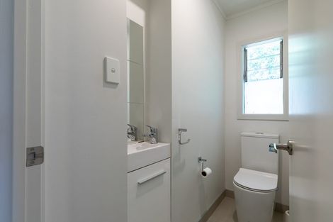 Photo of property in 15a Mildmay Road, Henderson, Auckland, 0610